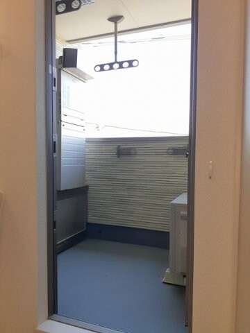 ネオ・コンフォルトの物件内観写真