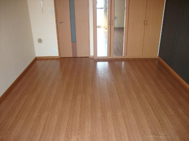 エスティールの物件内観写真