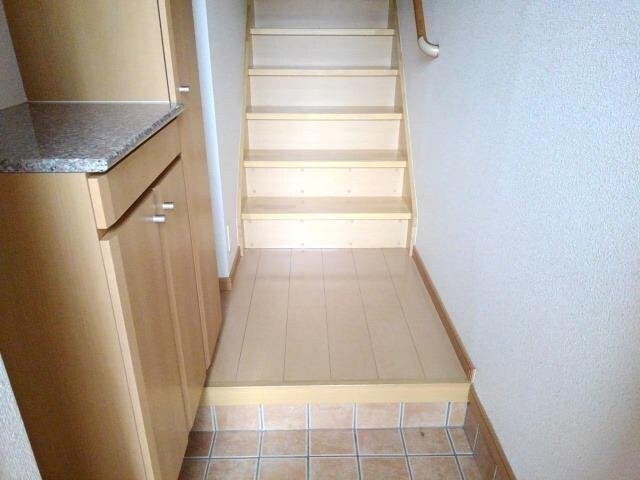 ラフィーネＢの物件内観写真