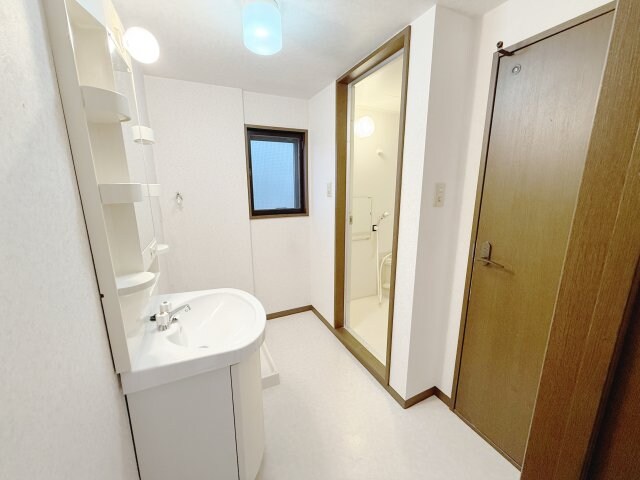 グランビューオークの物件内観写真