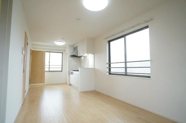 プリエールの物件内観写真