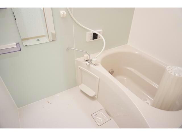 クレストV峰Aの物件内観写真