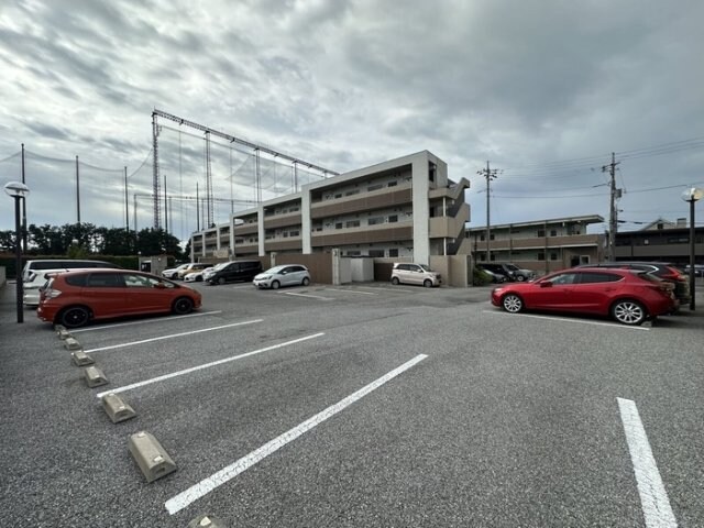 ジュールフェリエの物件外観写真