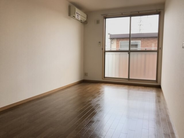 リースランド平出 Ｄの物件内観写真