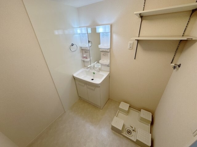 プリンスエドワードの物件内観写真