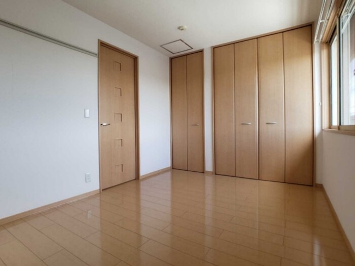 イーストヒルズ 七番館の物件内観写真