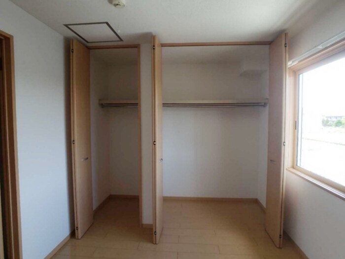 イーストヒルズ 七番館の物件内観写真