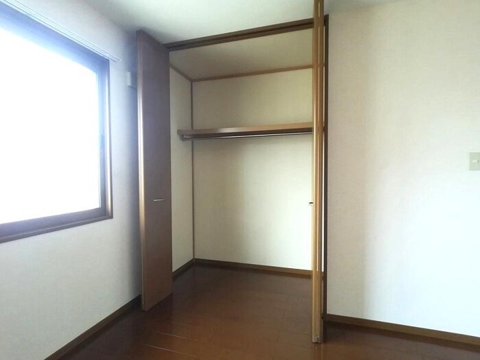 スクウェア･ヒル Ｅの物件内観写真