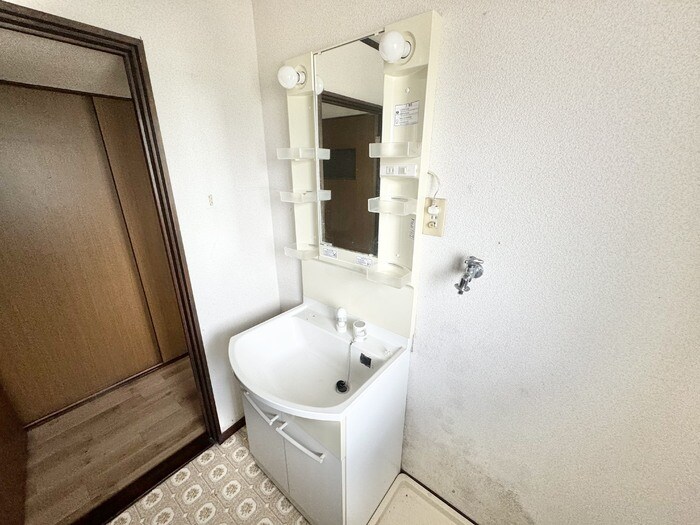 エクメーネ西沢の物件内観写真