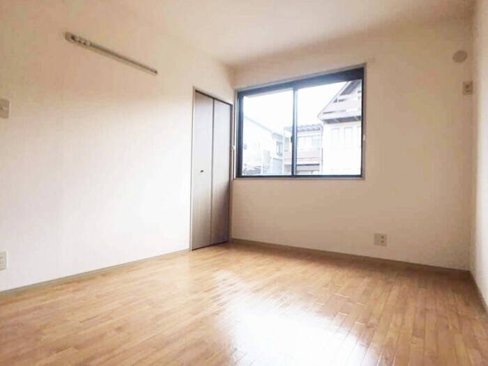 ティンカー・ベル Ⅱの物件内観写真