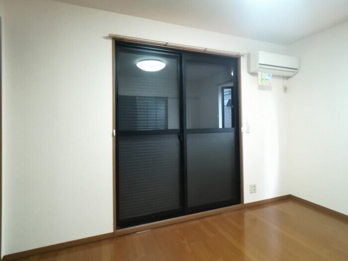 ネオ・アヴァンセ五代 弐番館の物件内観写真