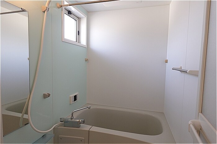 ステラ コート若草 Ａの物件内観写真