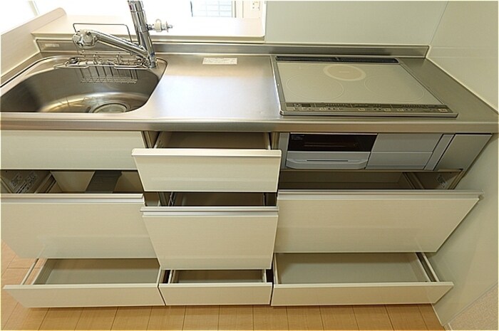 ステラ コート若草 Ａの物件内観写真