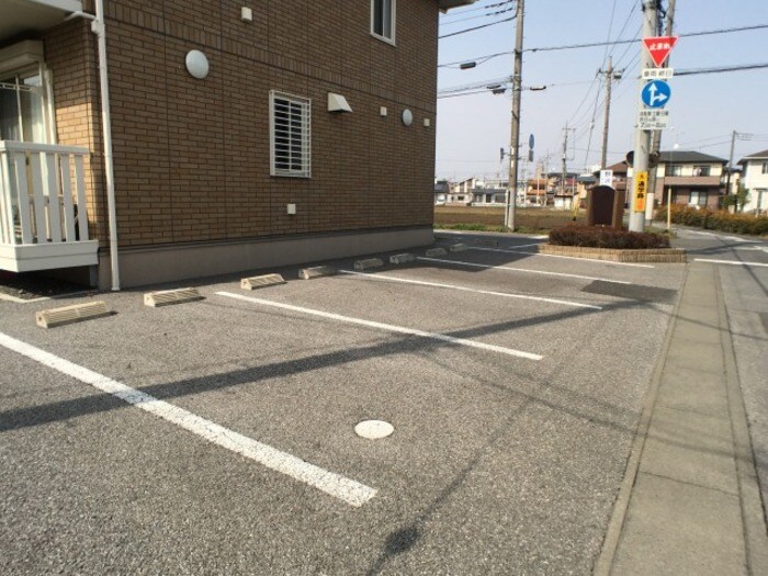 イーストヒルズ 八番館の物件外観写真