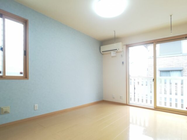 イーストヒルズ 八番館の物件内観写真