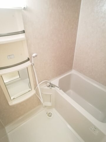 イーストヒルズ 八番館の物件内観写真