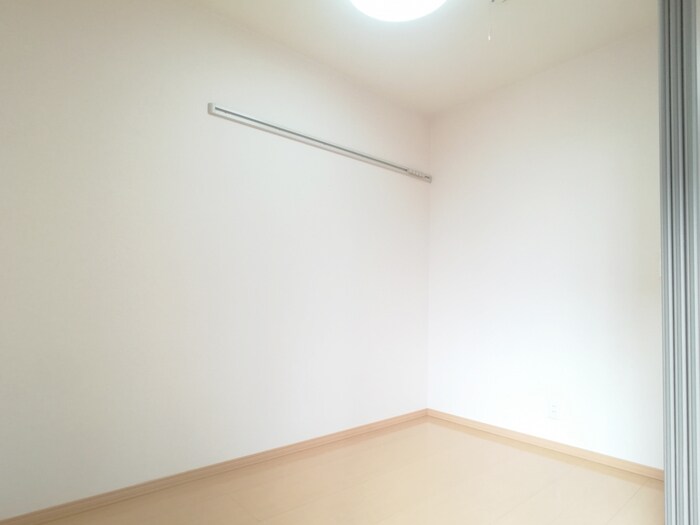 イーストヒルズ 八番館の物件内観写真