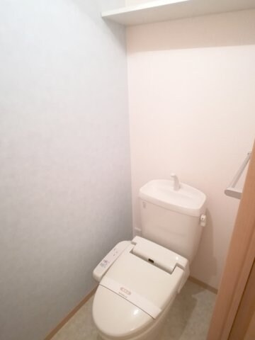 イーストヒルズ 八番館の物件内観写真