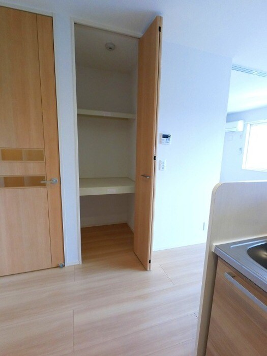 ラ・ポーテＡの物件内観写真