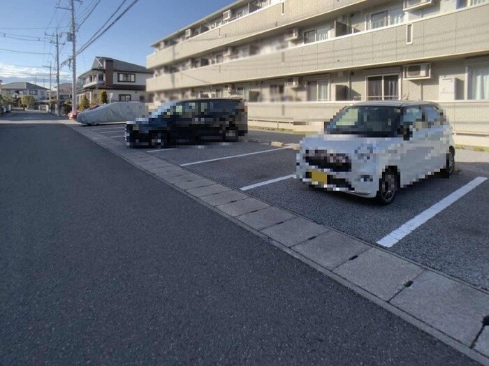 ヴィルドミール中今泉の物件外観写真