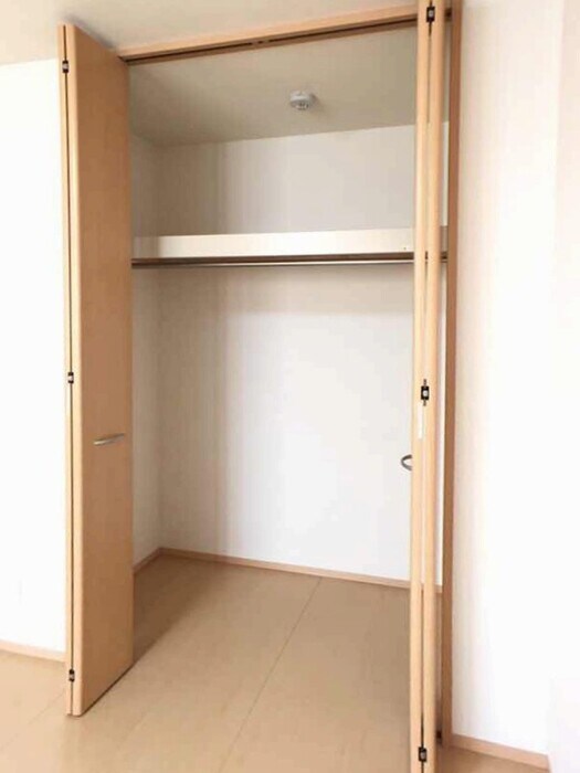 ヴィルドミール中今泉の物件内観写真