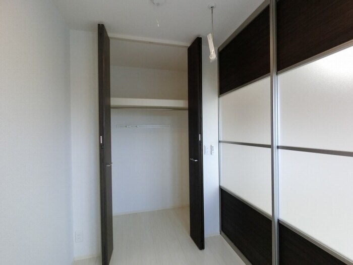 ヴァイアＥの物件内観写真