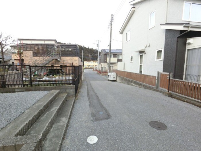 ラスリーズの物件外観写真