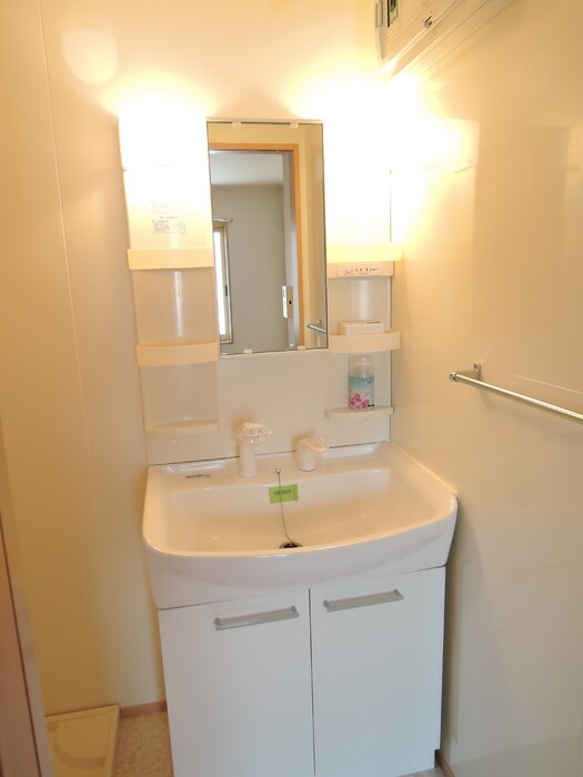 モンテベール Ⅱの物件内観写真