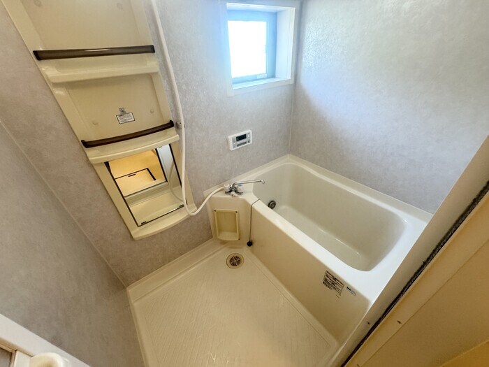 アンバサダーヒルズ Ｃの物件内観写真