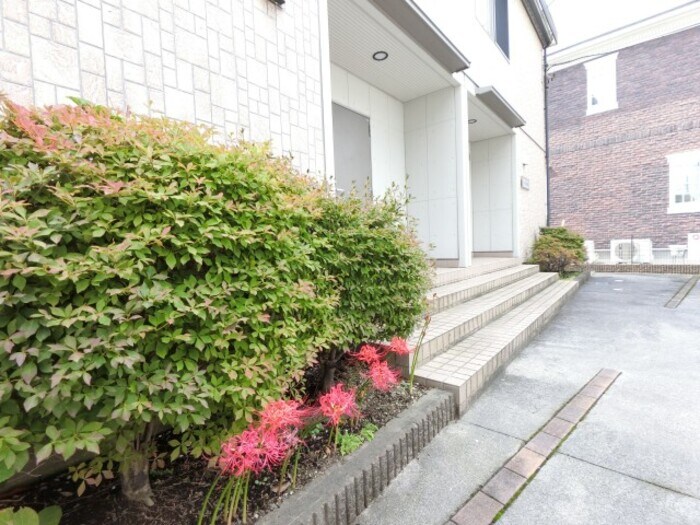 フレックス城東の物件外観写真