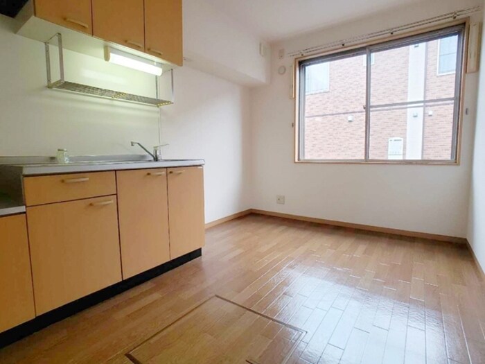 リースランド平出 Ｄの物件内観写真