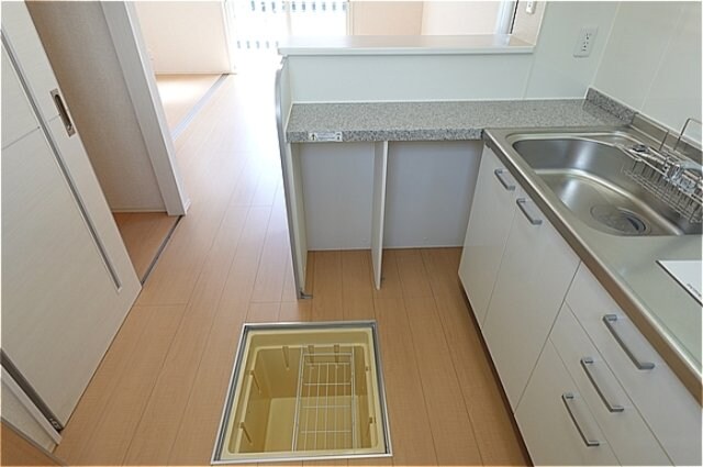 シャルムトロン Ｃの物件内観写真