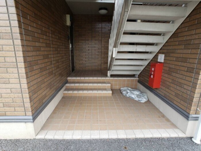 グレイス峰の物件外観写真