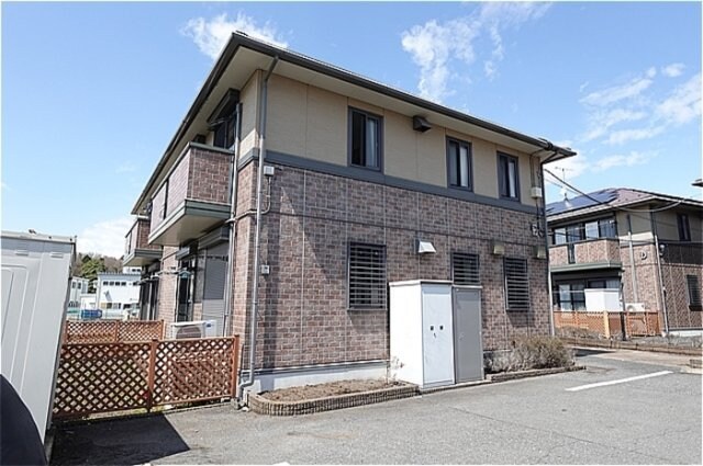 フローラルコート Ｅの物件外観写真