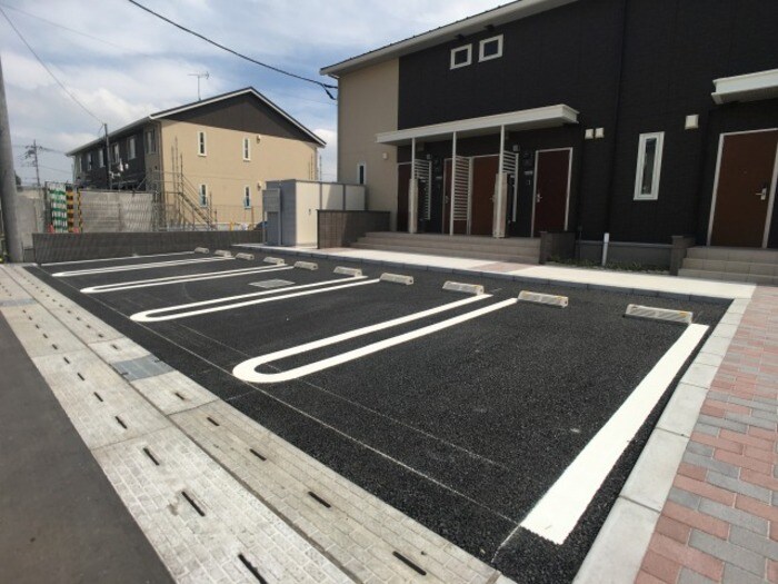 クレインⅢの物件外観写真