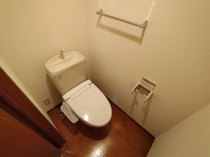 イーストヒルズ 参番館の物件内観写真