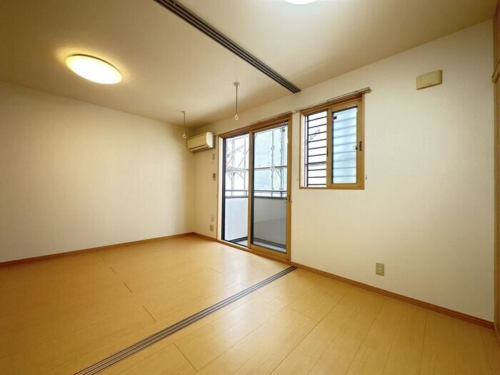 アヴァンギャルドの物件内観写真