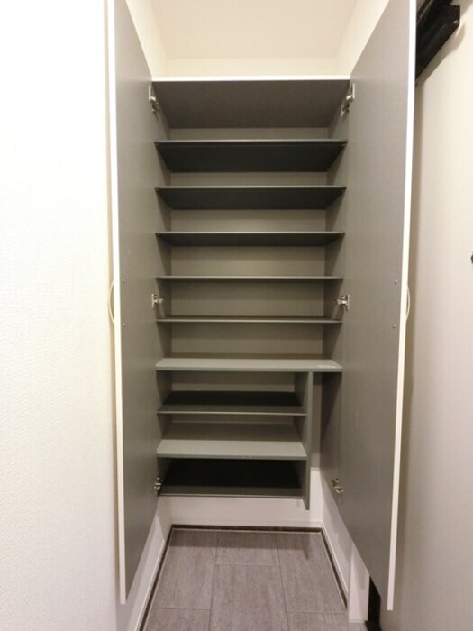 エル アベニューの物件内観写真