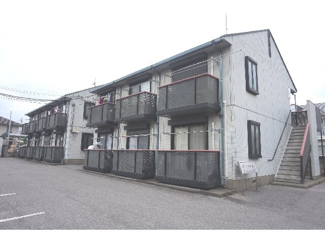 プロバンスBの物件外観写真