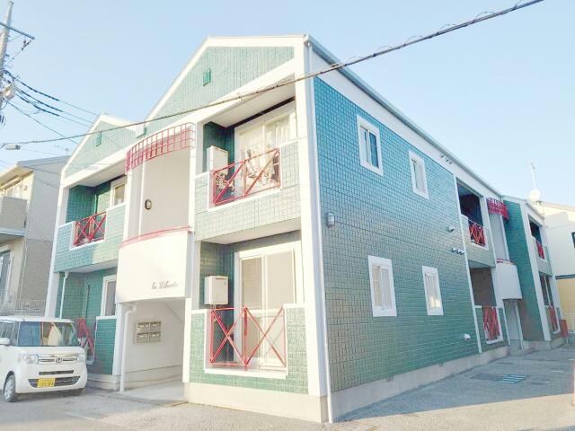 ラ・リバートの物件外観写真