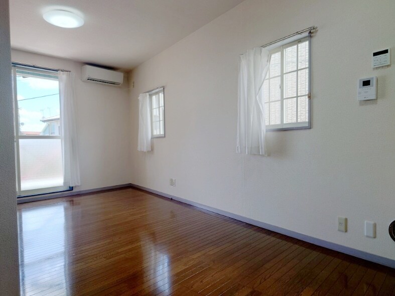 ラ・リバートの物件内観写真