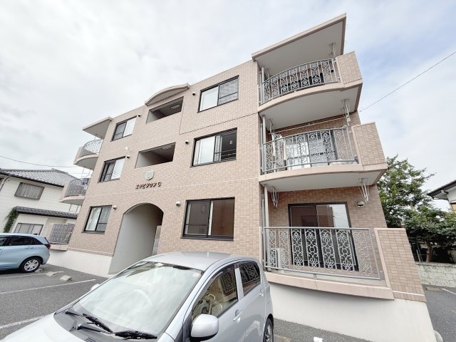 ミヤビタウンＥの物件外観写真