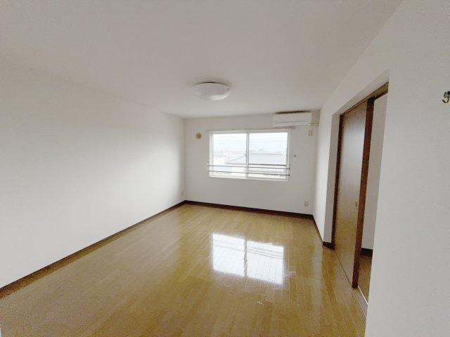 ミヤビタウンＥの物件内観写真