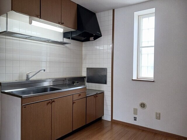 エスニックハウスＡ棟の物件内観写真