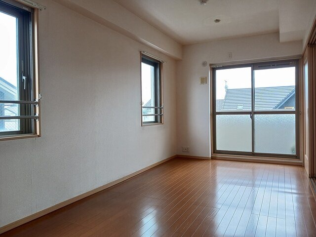 カーサ　ソレアードの物件内観写真