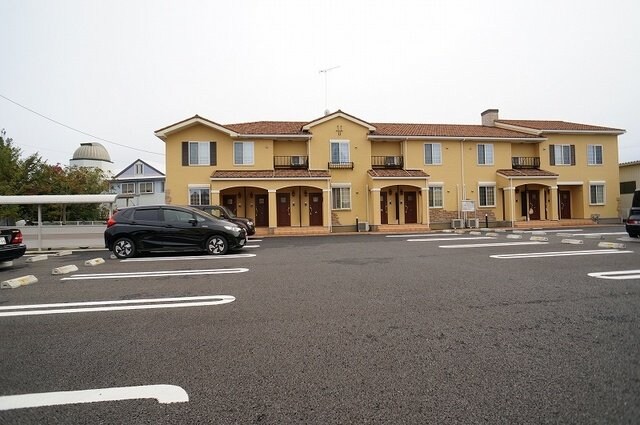 サンレミＢの物件外観写真