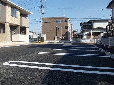 ワールドプレイスＢの物件外観写真