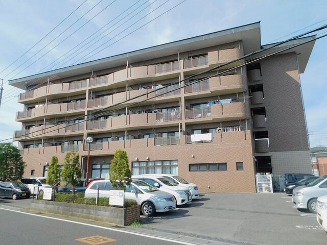 ル・ボヌールの物件外観写真