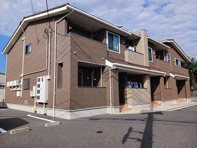 エスポアール・ユイットの物件外観写真