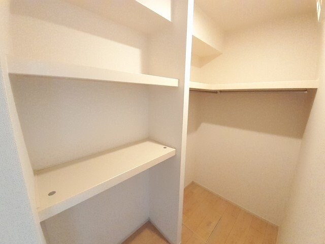 エスポアール・ユイットの物件内観写真